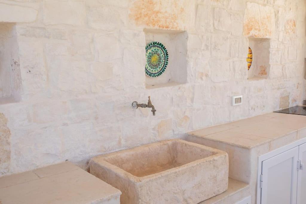 Tenuta Traghetto Ostuni Exterior photo